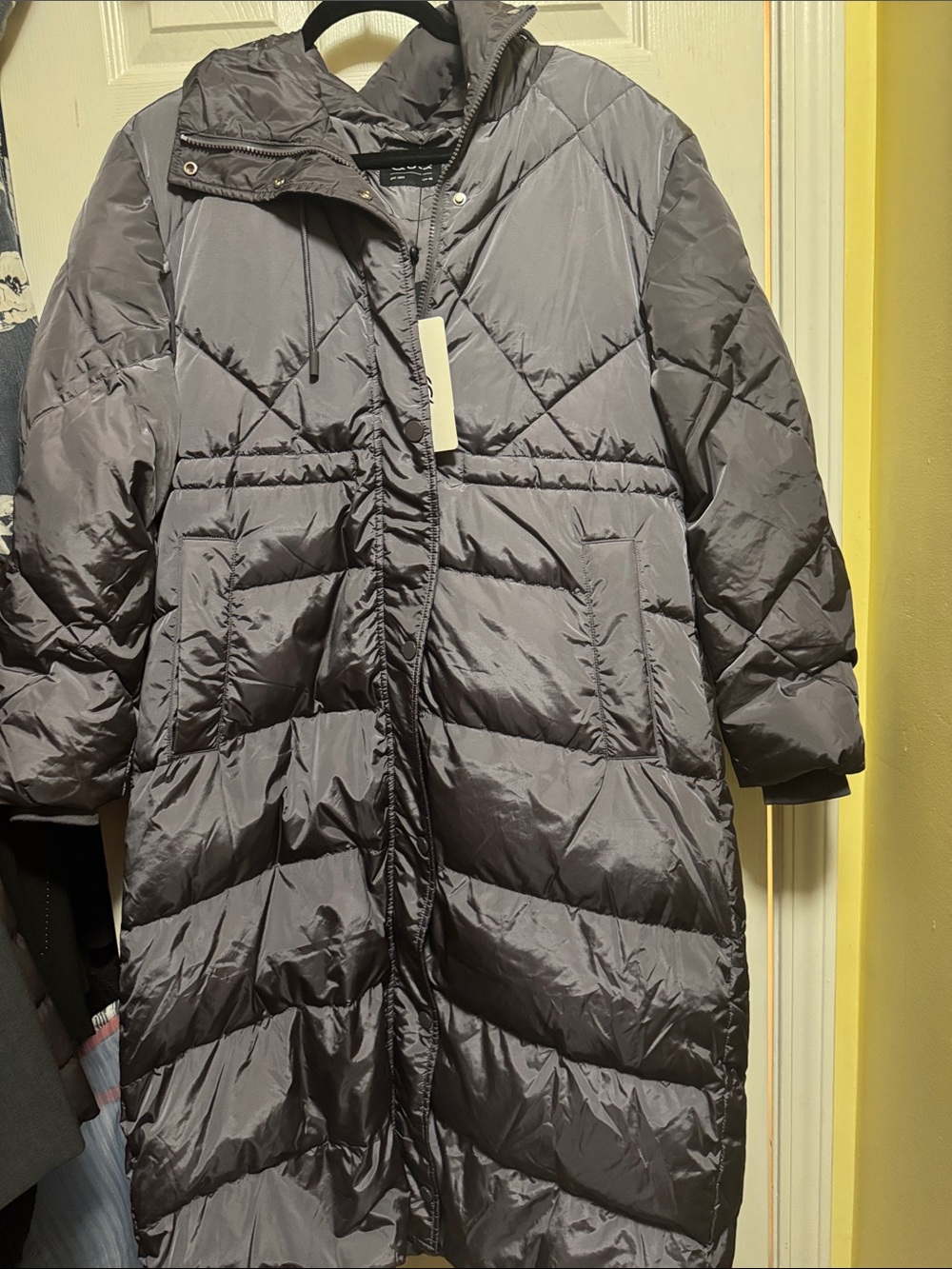 Long Quilted Puffer Coat - Gray